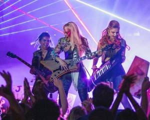 Jem e le Holograms - Il Remake del Fenomeno Anni 80!