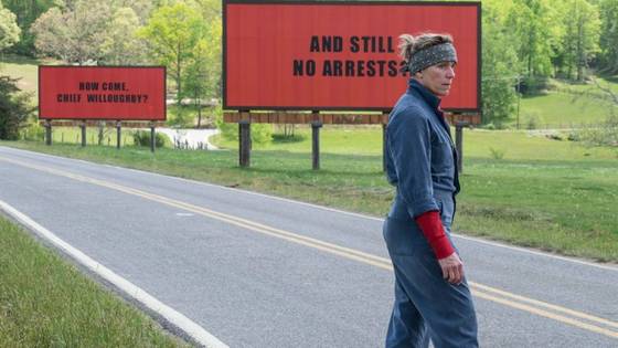 Tre Manifesti a Ebbing Missouri, la storia di una madre in cerca di verità