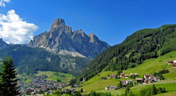 Pacchetti Vacanze Montagna - Scegliere la meta giusta per godersi panorama, escursioni e tanti piaceri come il cibo