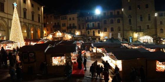 Mercatini di Natale di Arezzo tanti motivi per visitarli, e noi ci siamo stati!
