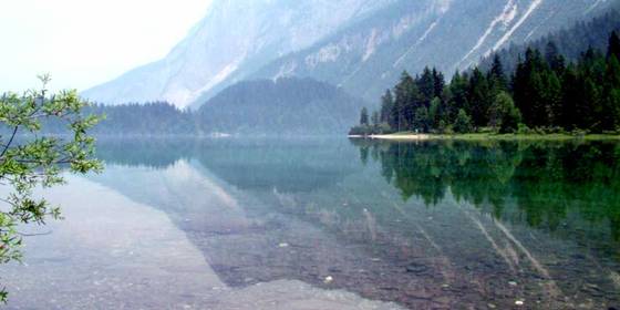 Vacanze di autunno le Dolomiti del Brenta, la montagna per relax e sport