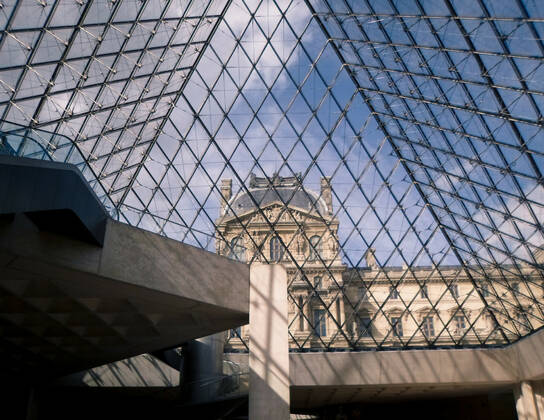 Il Louvre di Parigi