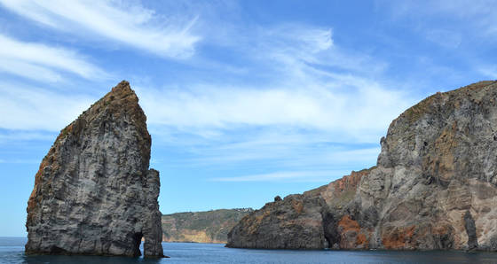 Raggiungere la Sicilia in traghetto. 