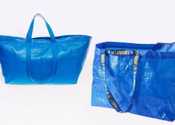 Balenciaga trasforma la Borsa Blu Ikea in un accessorio di Alta Moda