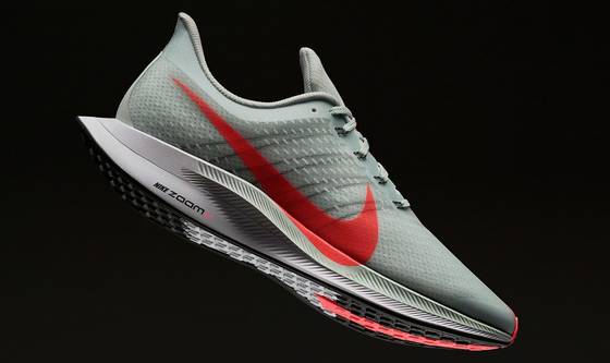 Novità Nike ZoomX la tecnologica Nike supera le aspettative