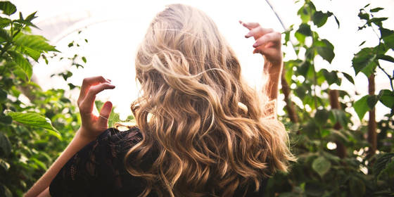 Hairstyle fatto in casa, tutti i segreti del taglio di capelli fai da te