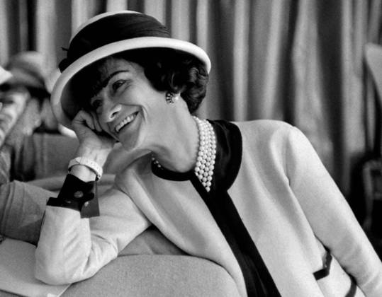 La Giacca Chanel, la giacca da donna che ha fatto la storia