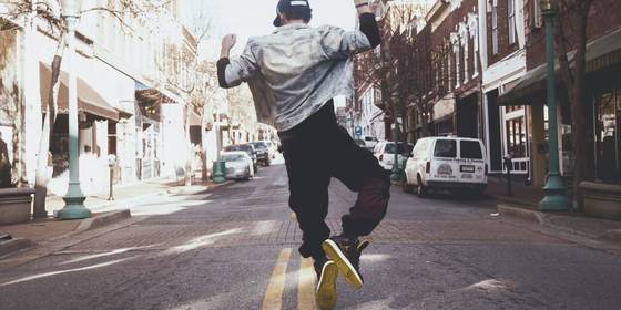 La moda sportiva ecoo le tendenze streetwear 2020