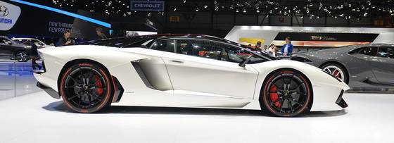 Lamborghini Aventador Pirelli Edition - Gallery