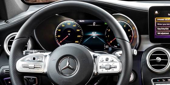 Gli interni della Mercedes GLC, eleganza e praticità.