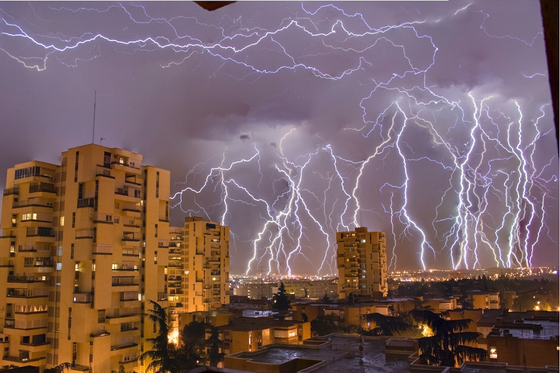 Sensori di pressione per il monitoraggio ambientale e la previsione del tempo