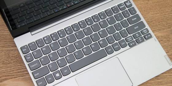 Come risolvere il problema della tastiera bloccata del portatile Lenovo